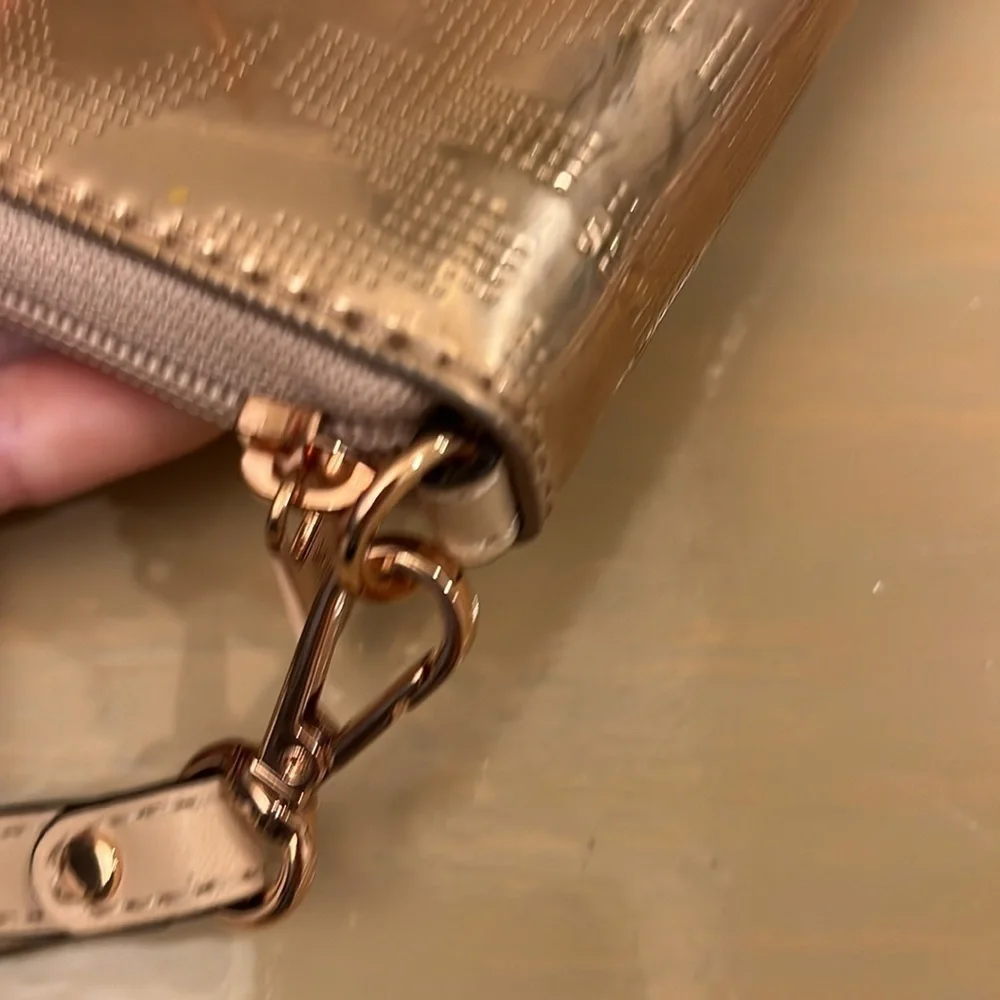 Michael Kors wristlet